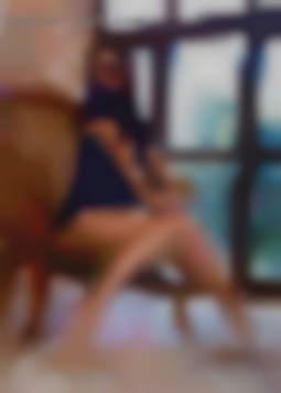 Beautiful woman looking for in Altoona a goodtime.